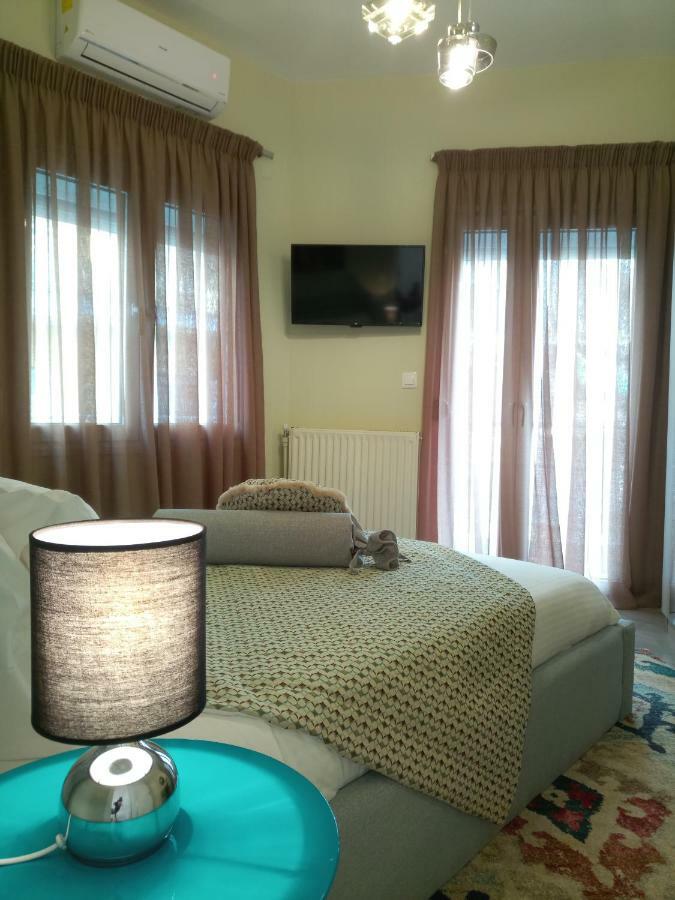 Kosmima Deluxe Apt. เทสซาโลนิกิ ภายนอก รูปภาพ