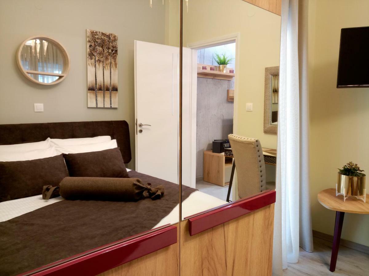Kosmima Deluxe Apt. เทสซาโลนิกิ ภายนอก รูปภาพ